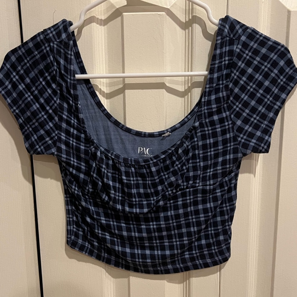 Pacsun Crop top